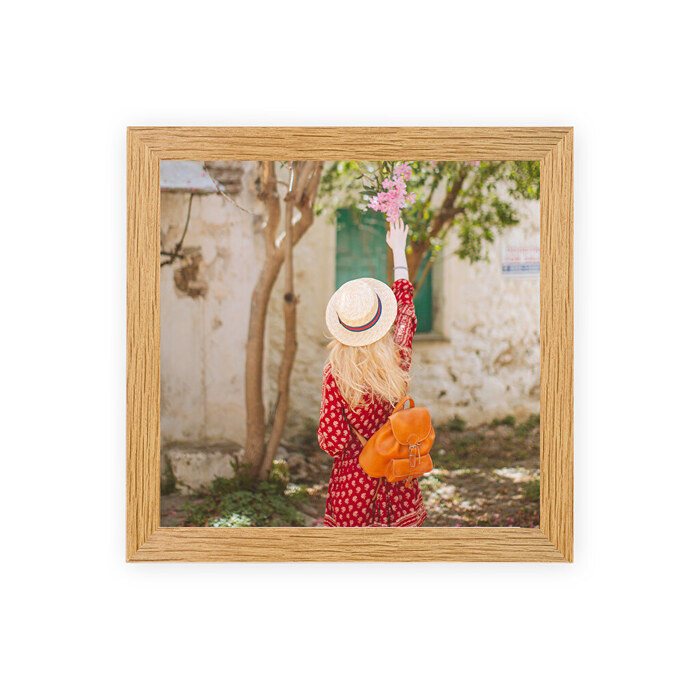 Cuadro con marco de madera 30x30