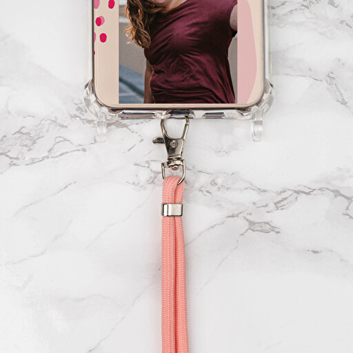 funda-iphone-11-pro-max-personalizada-con-cuerda