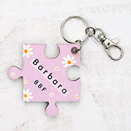 Con forma de pieza de puzzle
