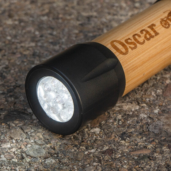 Personalisierte Taschenlampe aus Bambus