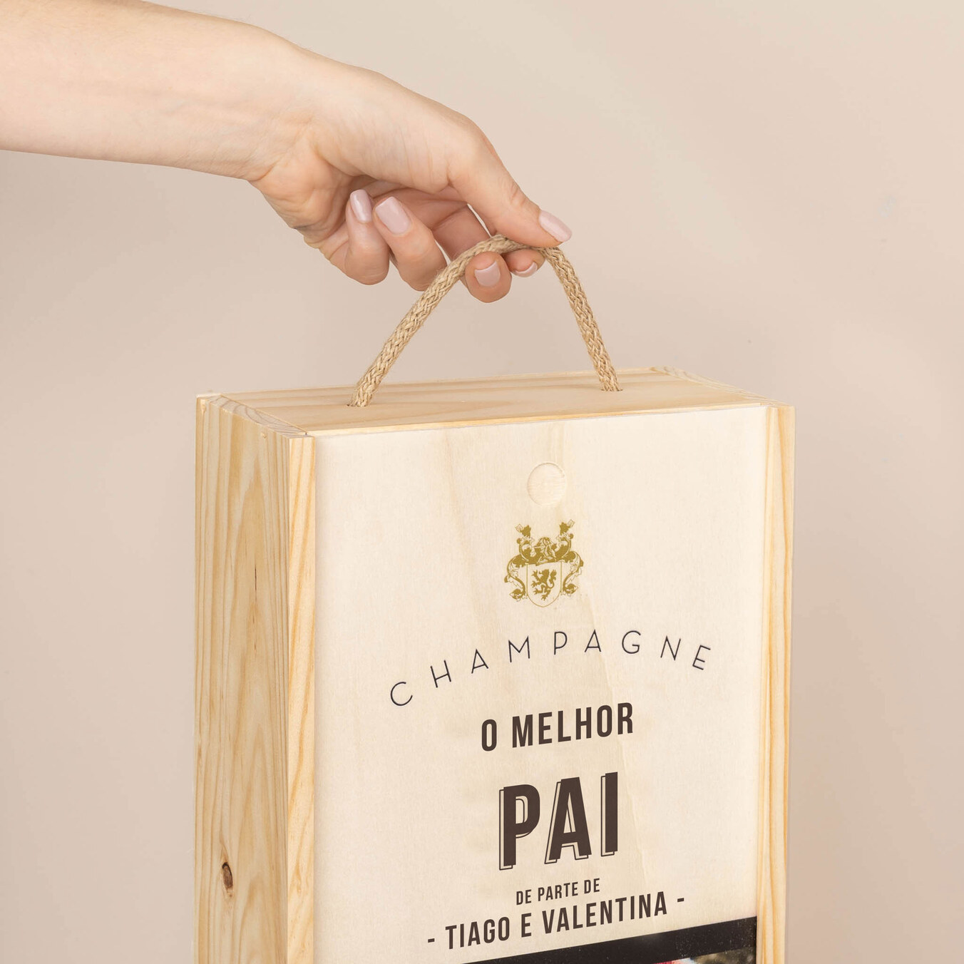 Caixa de madeira personalizada para 2 garrafas