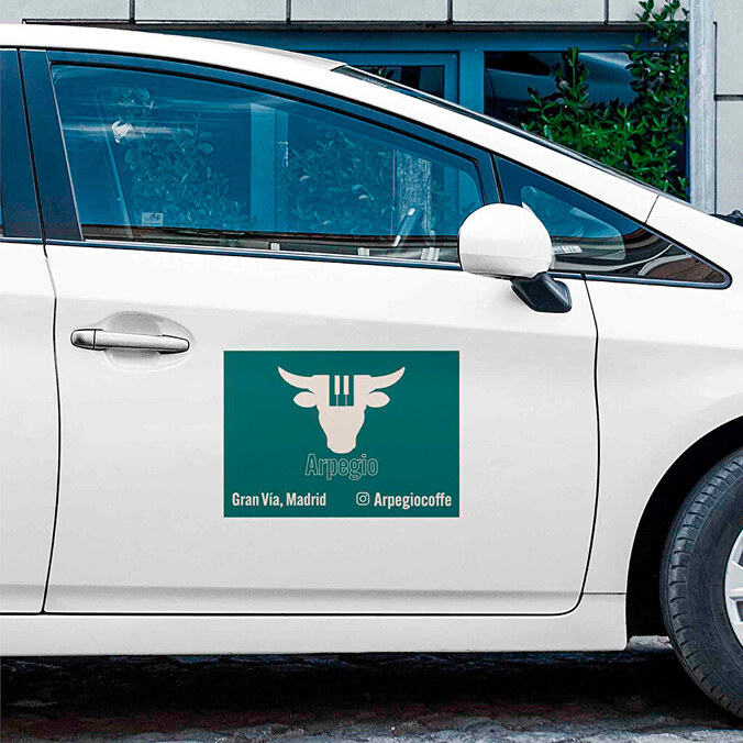 Personalizowany samoprzylepny winyl