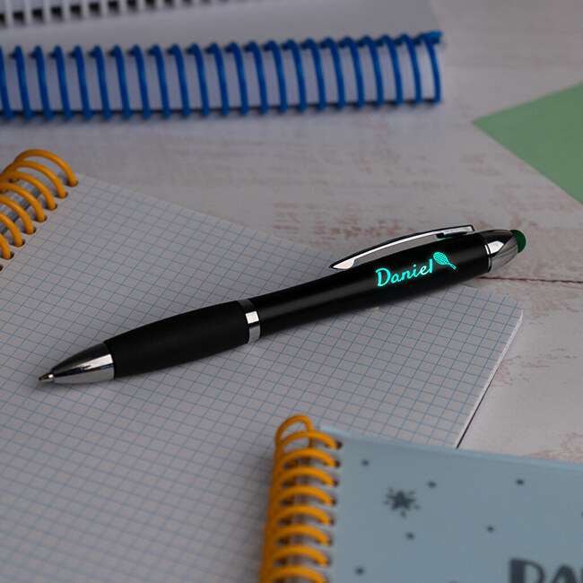 Kugelschreiber mit Licht und Gravur