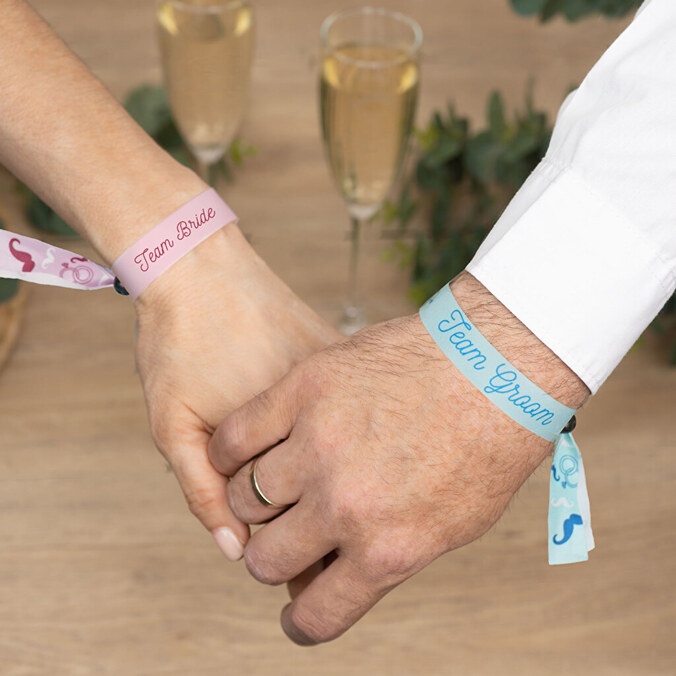 Bedrukte stoffen polsbandjes en festival bandjes