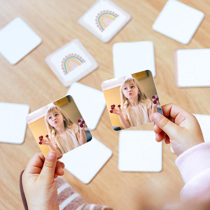 Personalised memory game with square cards