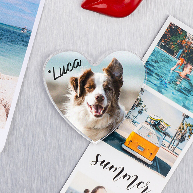 Imán de metacrilato personalizado con forma de corazón