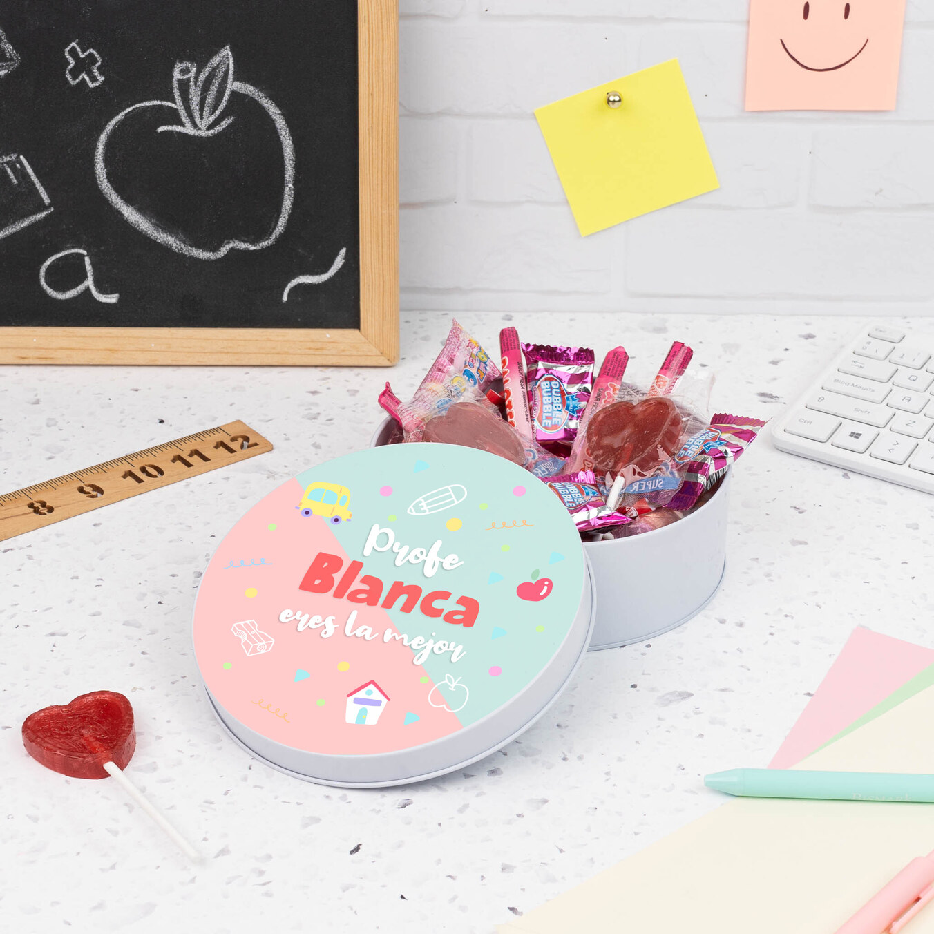Caja de chuches y bombones personalizada redonda