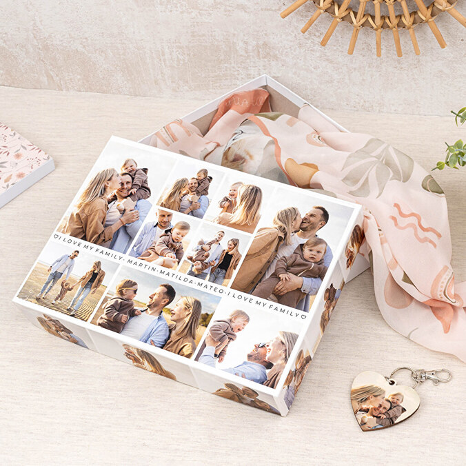 Personalised cardboard box 20x27