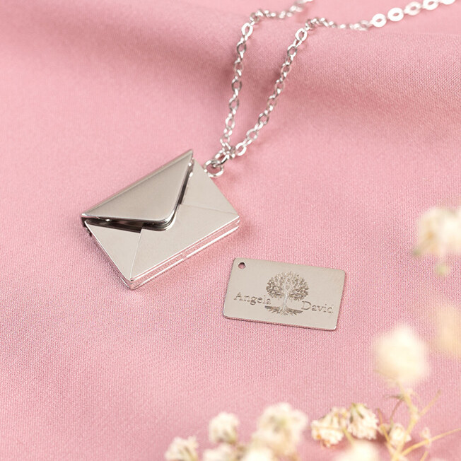 Necklace with envelope pendant and engraved letter Necklace with envelope pendant and engraved letter