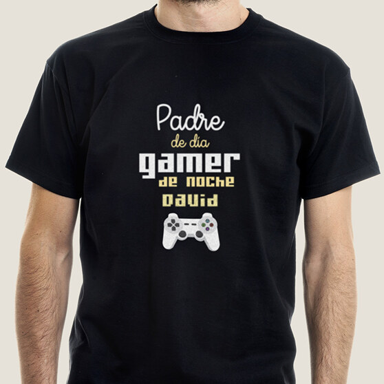 Camiseta personalizada con nombre para un papá gamer