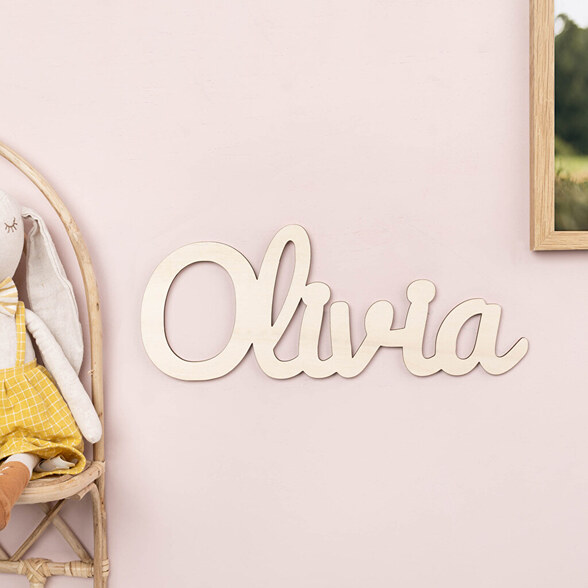 Nombres personalizados en madera