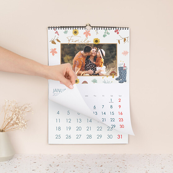 Personalised photo calendar as a Christmas gift
