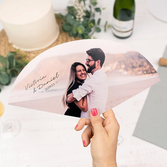 Abanicos de cartón personalizados publicitarios Abanicos de cartón personalizados publicitarios