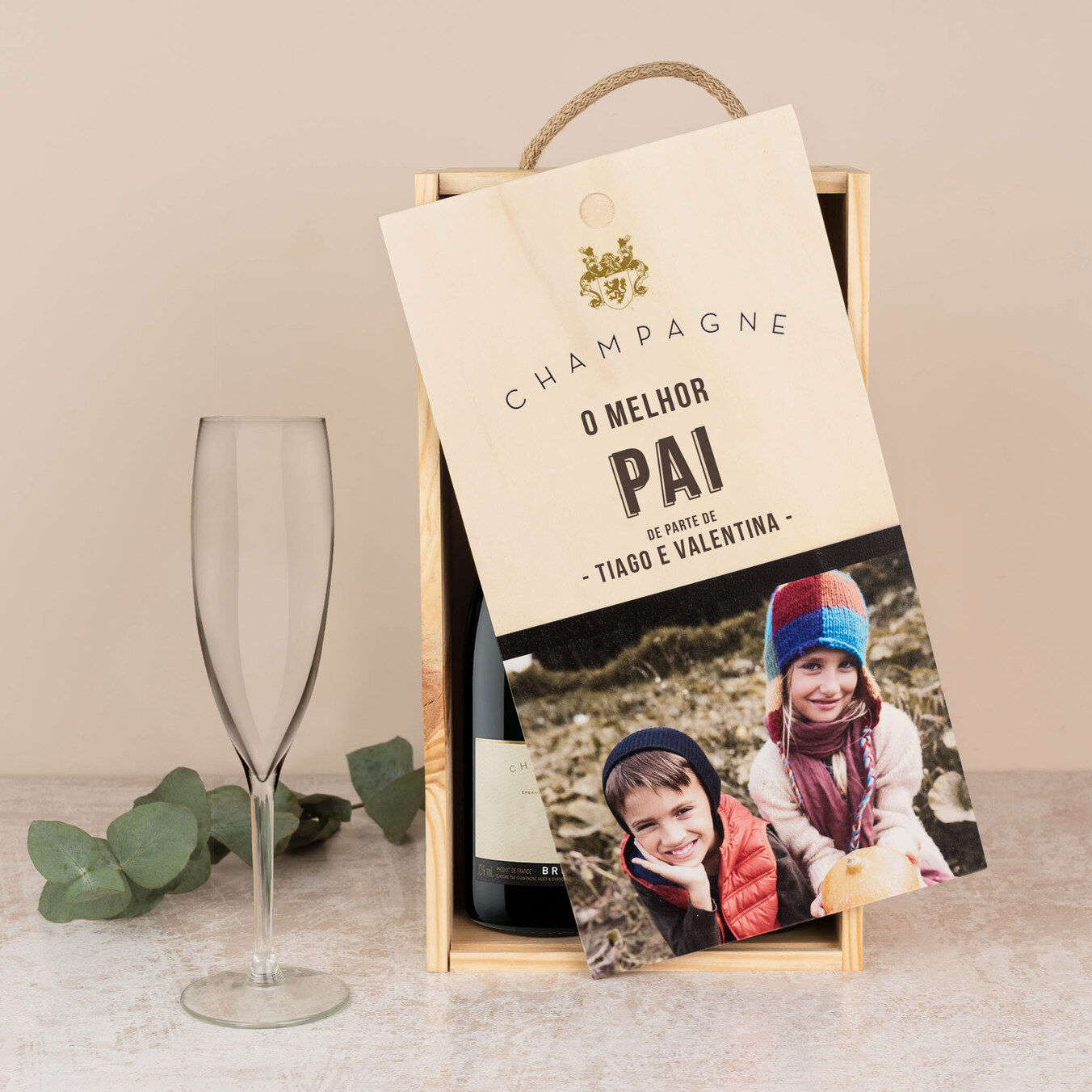 Caixa de madeira personalizada para 2 garrafas