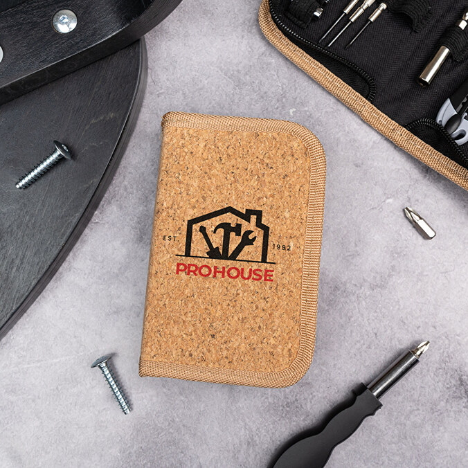 Personalised toolkit set