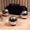 Petanque-Set mit gravierten Kugeln