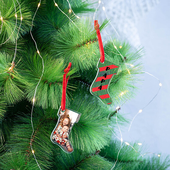 Adornos navideños transparentes personalizados con forma de bota