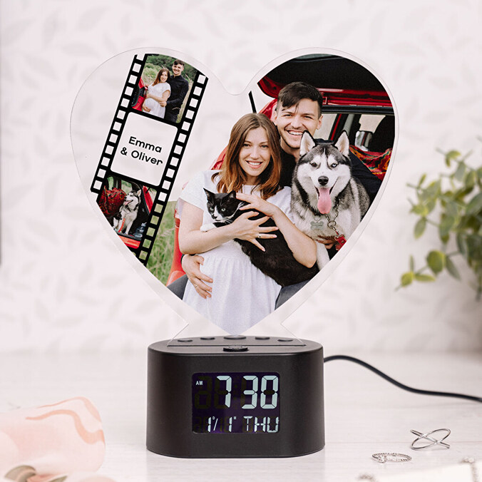 Personalised light alarm clock heart