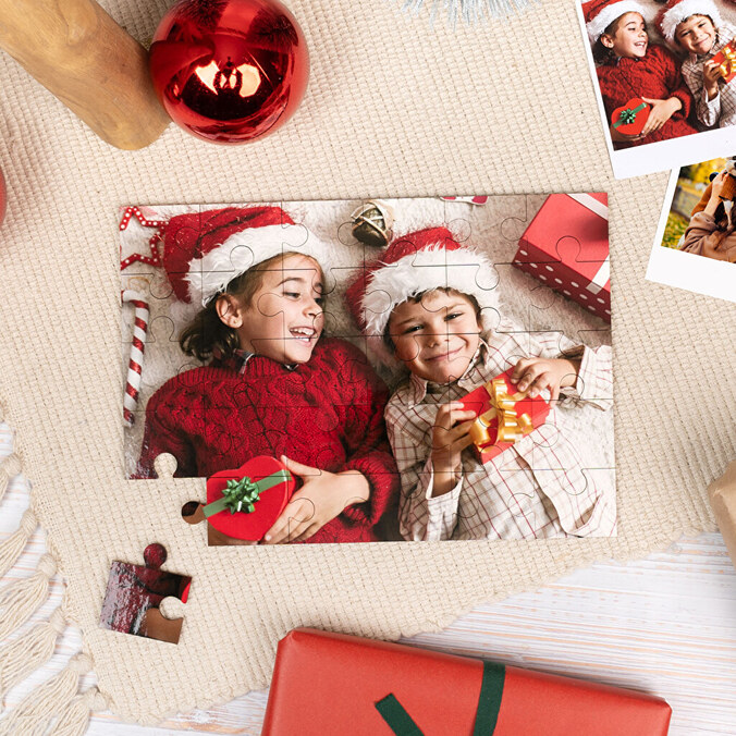 Personalised wooden jigsaw puzzles