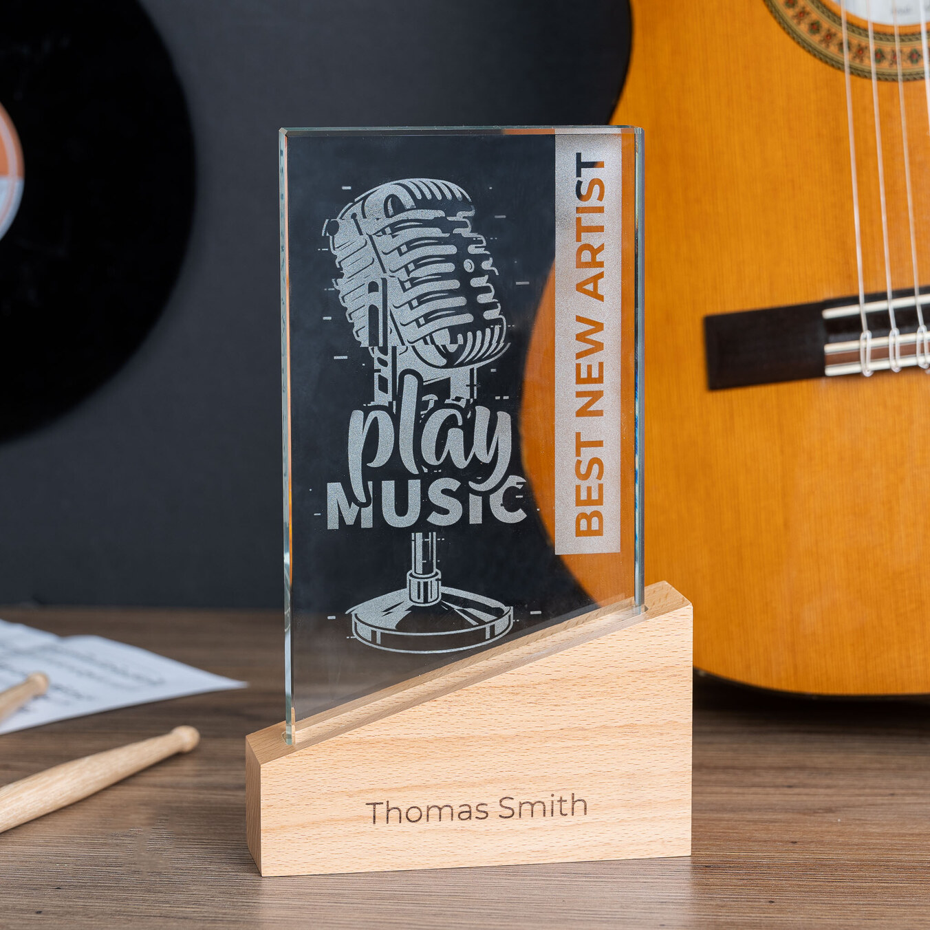Skleněná trofej čtvercová gravírovaná Premium