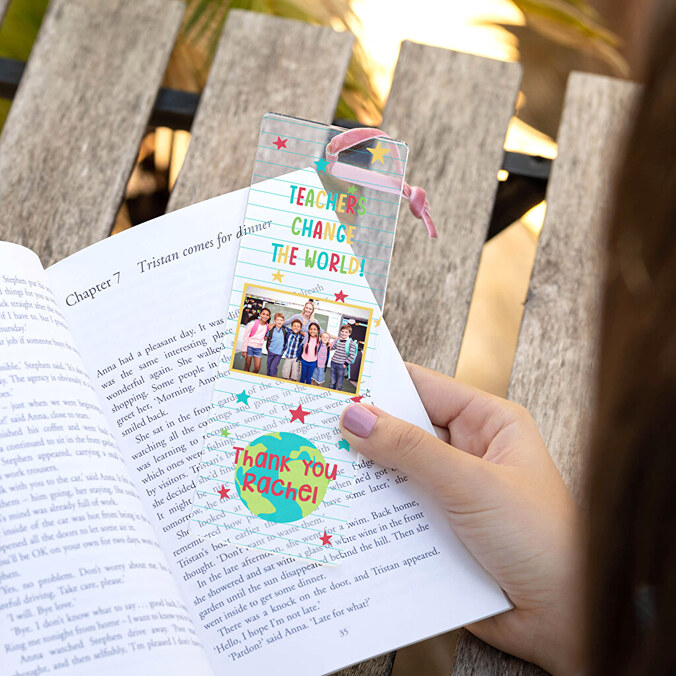 Personligt metakrylatbokmärke