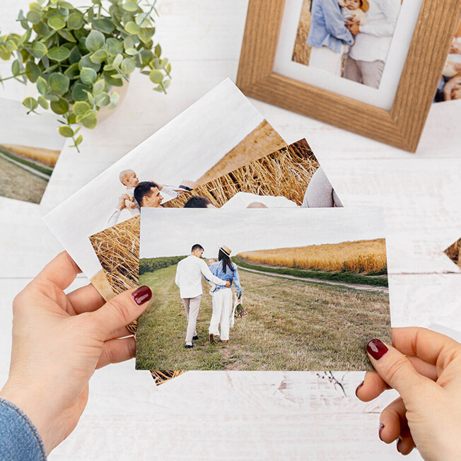 Revelado de fotos 10x10, 10x14, 10x15 Ecológico Revelado de fotos 10x10, 10x14, 10x15 Ecológico