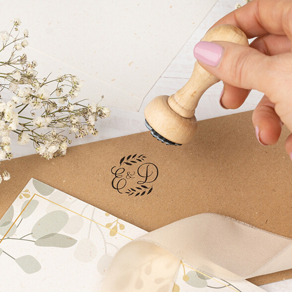 Tampon en bois personnalisé