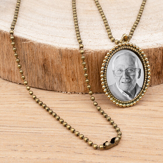 Pendant with photo of a loved one