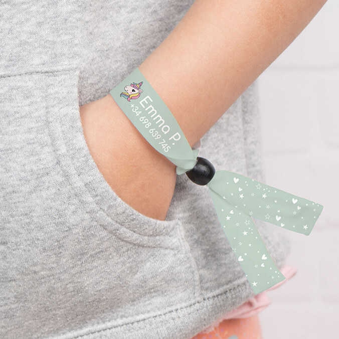 Bedrukte stoffen polsbandjes en festival bandjes