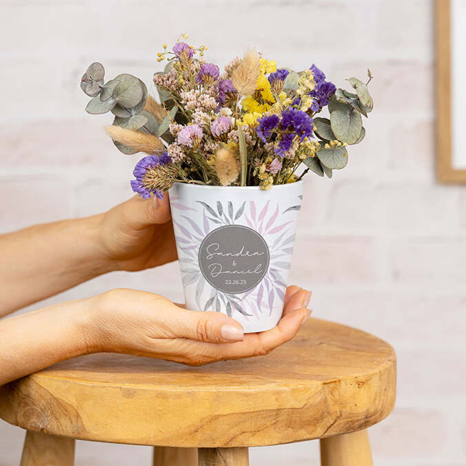 Personalised plant pots for flowers