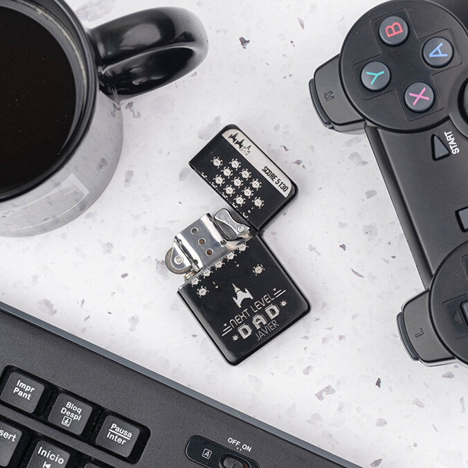 Personliga graverade bensintändare