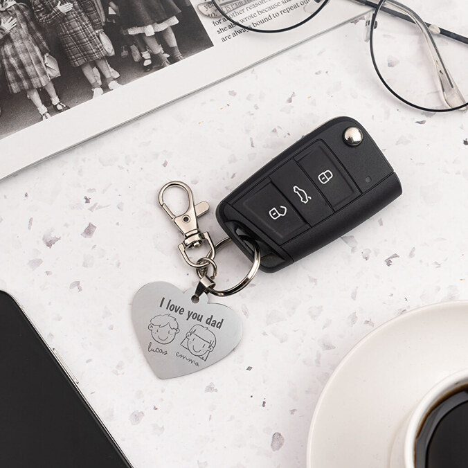Personalised engraved heart keychain