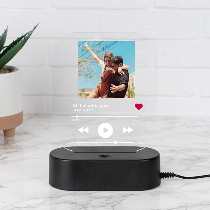 Gepersonaliseerde rechthoekige 3D lamp met houten voet