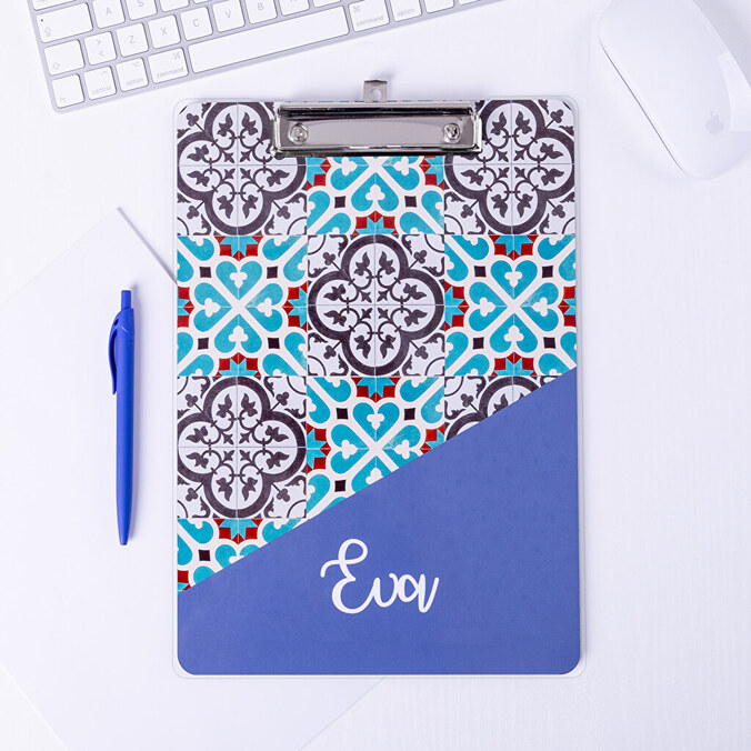 Personalised clipboard