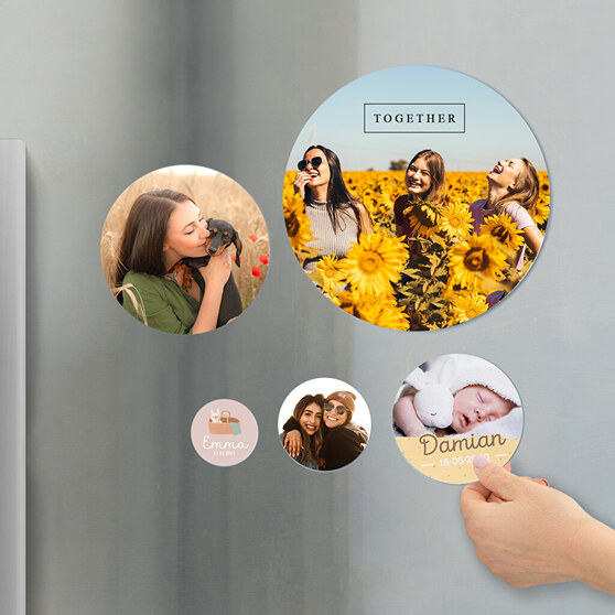 Beispiele für personalisierte runde Kühlschrankmagnete mit Fotos Beispiele für personalisierte runde Kühlschrankmagnete mit Fotos