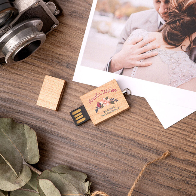 USB Stick aus Holz Flach bedrucken