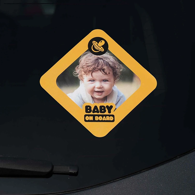 Gepersonaliseerde auto stickers maken