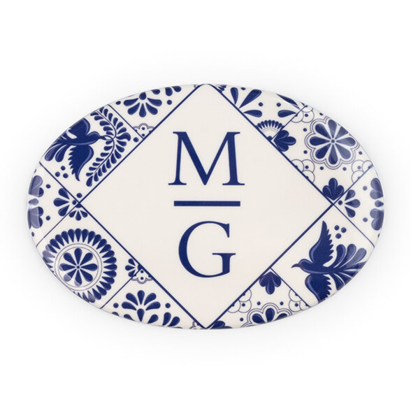 Personalised oval ceramic photos
