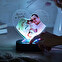 Personlig hjerteformet 3D lampe med træfod
