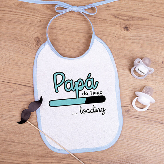 Babete de bebé personalizado com nome Babete de bebé personalizado com nome
