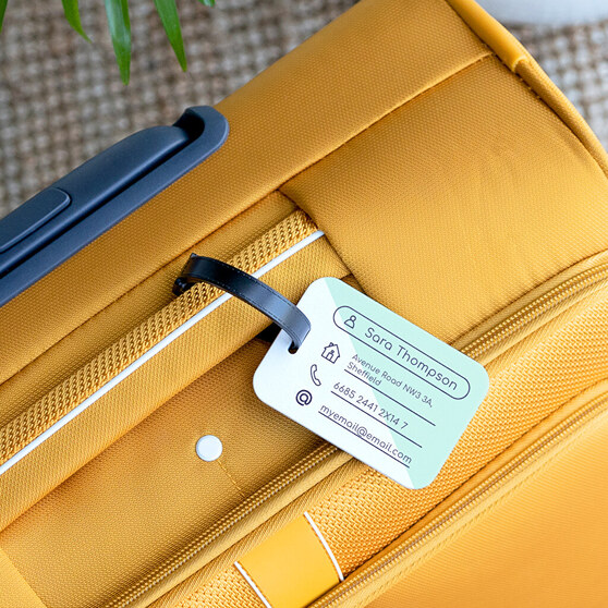 Personalised luggage tags for travelling