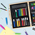 Maletín personalizado con pinturas de colorear
