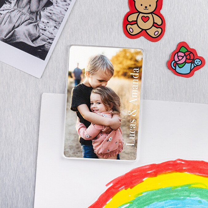 Rectangular acrylic magnet