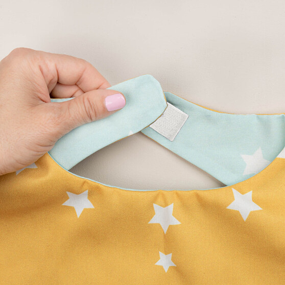 Detail van gepersonaliseerde superhelden cape Detail van gepersonaliseerde superhelden cape