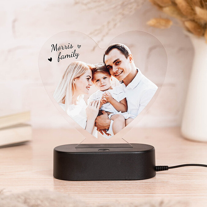 Dřevěná 3D lampa ve tvaru srdce s vlastním potiskem