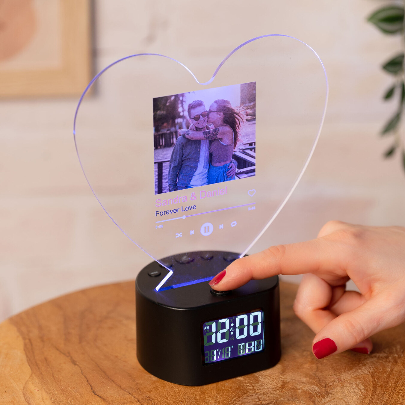 Personalisierter Leuchtender Herzwecker mit Foto