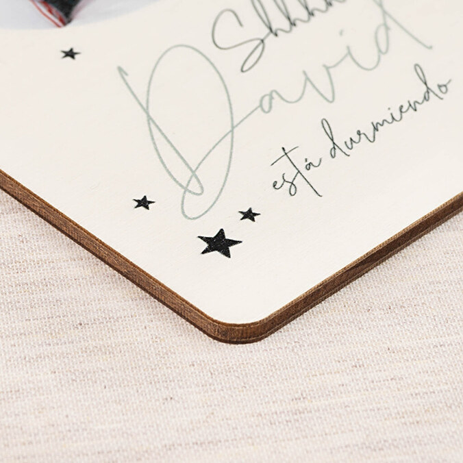 Cuelga puertas personalizado de madera