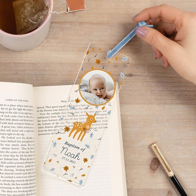 Personalised acrylic bookmark