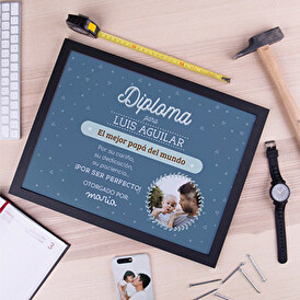 Diploma enmarcado