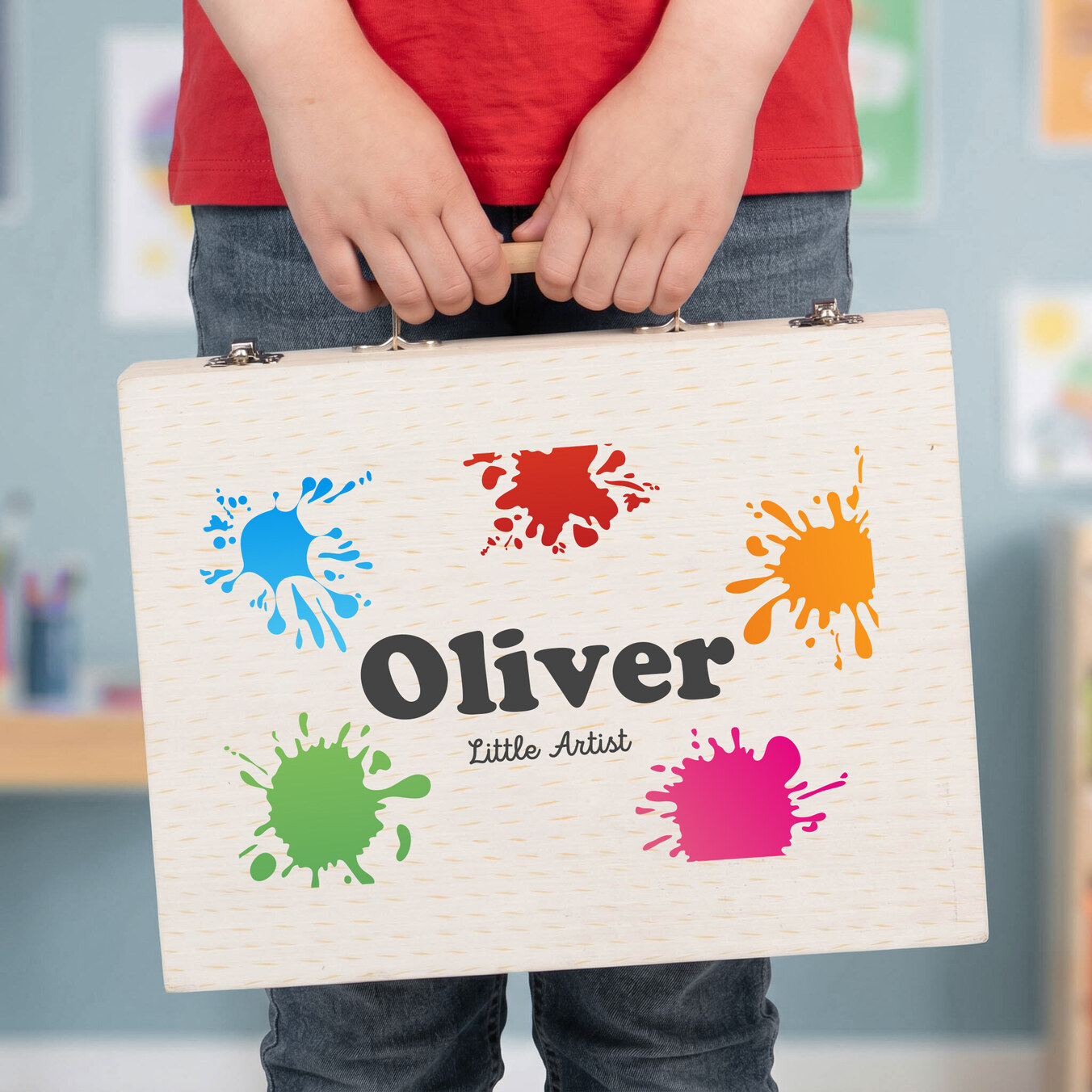 Maletín personalizado con pinturas de colorear